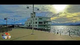 Paseando por Santander, en una mañana ventosa. La Pleamar completa el paisaje.