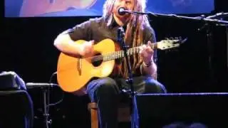 Newton Faulkner - I Need Something (Crossing Border 2009)