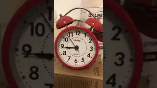 Ringing Quartz with Twin Bell Hense Alarm Clock