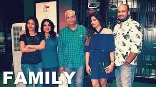 Surbhi Chandna Family Photos - Father, Mother, Brother & Sister