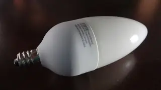 Philips 5watt Flame CFL light bulb
