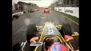 Albert Park 2010 - Vitaly Petrov amazing race start in wet