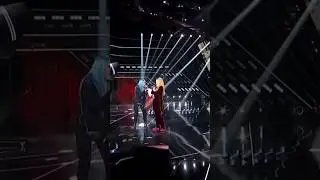 A #TheVoiceSenior ho realizzato un sogno: cantare “Qui e là” con la mia amica Patty Pravo! 🤩