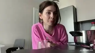 случайно засветила попу