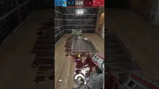 I ran over a slug #rainbowsixsiege #r6siege #rainbowsix