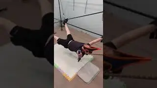 🚩Распятый веревками по рукам и ногам он висел и отдыхал😇