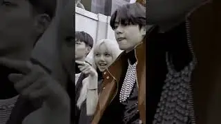 BTS V with LISA BLACKPINK 2022.Paris #bts #blackpink #taehyung #lisa