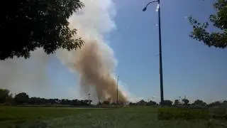 Helicopter Battles American River Parkway Fire in Sacramento, California 9/15/2016