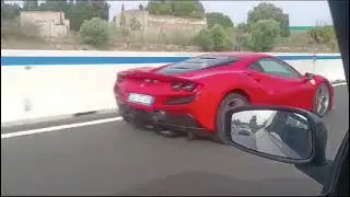 ferrari e lambo a spasso