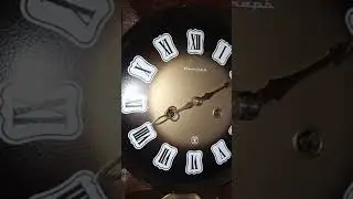 Часы настенные с боем 