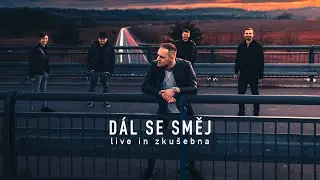 JAYKEY - 'dál se směj' (Live in ZKUŠEBNA)