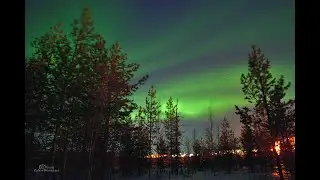 Мончегорск улыбается, как мальчишка в снегу