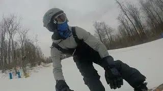 First Time Snowboarding !! - Many Bruises