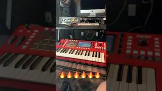 Love making beats in my smaller studio room 🔥🔥🔥🔥