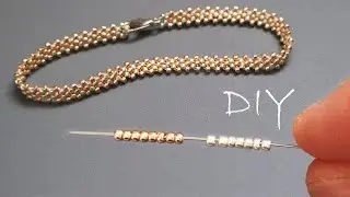 I mixed two colors of beads and made a gorgeous bracelet