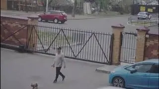Сбили мальчика на дороге. Не для слабонервных