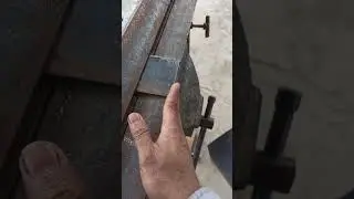 Alat ini sangat membantu dalam proses bending /tekuk plate besi...#welder #triks #youtubeshorts