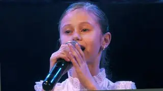 Adelia Zagrebina (8 years old). White Temple. 10/22/2022.