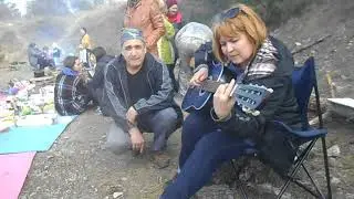 Красный конь  - Поёт Сусанна Абдураимова