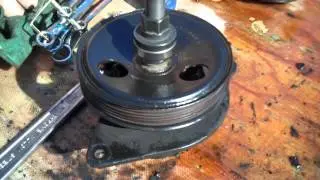 1995 Jeep Grand Cherokee - Power steering pump change in detail.