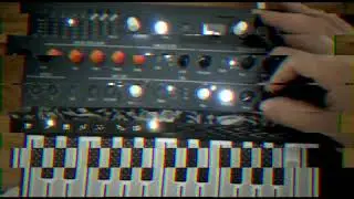 Floating Anarchy - MicroFreak synthwave