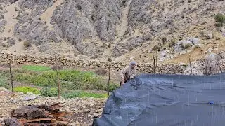 🌧☔️🍂IRAN nomadic life | The first autumn rain in the nomadic life of the mountains of Iran