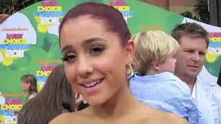 ARIANA GRANDE Calls AVAN JOGIA The Biggest Flirt!