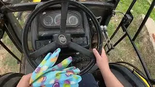 ЕГО БОЛЬШЕ НЕТ ! ПРИВЕЗЛА КИРПИЧИ НА ТРАКТОРЕ !