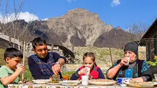 FEELING SPRING IN OUR MOUNTAIN RURAL VILLAGE | GRANDMA NAILA COOKING PEERLESS AND MELLOW DISH