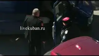 В Новороссийске казак с битой в руках напал на местного жителя