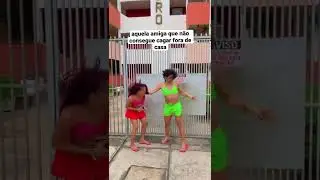 Aquela amiga que não consegue cagar fora de casa 