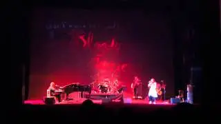 Линда и Bloody Faeries — Цепи и кольца