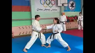 Руки: 🤜 🤛 Доставление 💪 Силы, Скорость и 🦯 Щелчок.