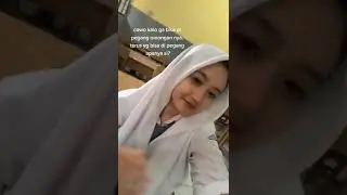 SMA pegang apanya?  _ remes gemes 