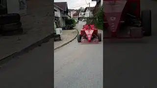 Боснийский болид Формулы на дровах