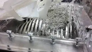 Tritatutto riciclo plastica per estrusore a filamento