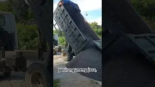 Dump pasir nguneng jos