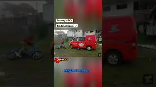 EMAK GILA || Salah Tendang😂😂...