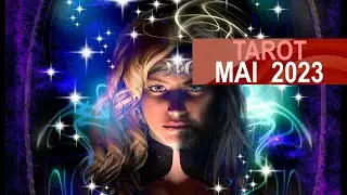 Cartea de tarot a lunii Mai 2023 : etalare cu o carte Lunaala Moirae