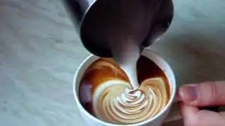 Latte art techniques - 1st style of 3