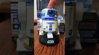 Testing out  R2-D2 Lights & Sounds funko pop!!!! 🎶🤖 
