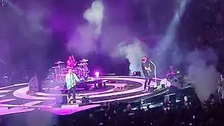blink-182 - Feeling This (Live @ Target Center - Minneapolis, MN) 8/6/24