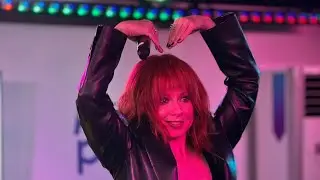 Юлия Савичева-Если в сердце живет любовь(Открытая студия Юмор Fm)