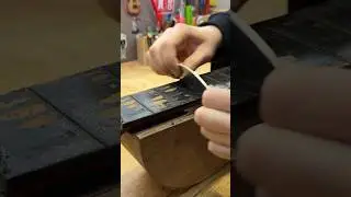 What they do with this fretboard?!