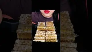 ASMR RAW HONEYCOMB 꿀 자르는 소리 #shorts #mukbang #food #먹방 #eating #honeycomb #hongyu #hongyuasmr