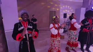 Фолк-группа 