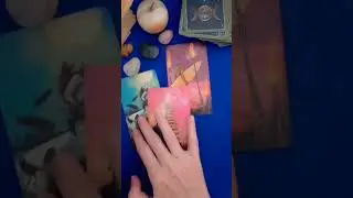 КАКАЯ НОВОСТЬ К ВАМ ИДЁТ❓️📩🤯⚡️ #таро #таролог #гаданиетаро #раскладтаро #tarot #shorts #тарогадание