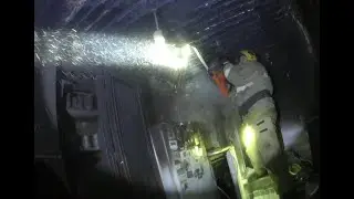 Ночью вспыхнул  холодильник...