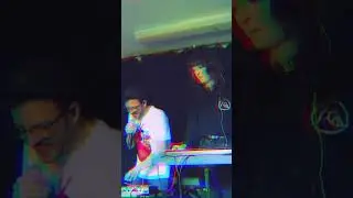“Don’t Like Rave Music” (Live Looping/Musical Improv)