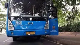 MAINAN BIS TRUK MOBIL BERMAIN TRAKTOR PESAWAT TAYO UPIN IPIN OLENG